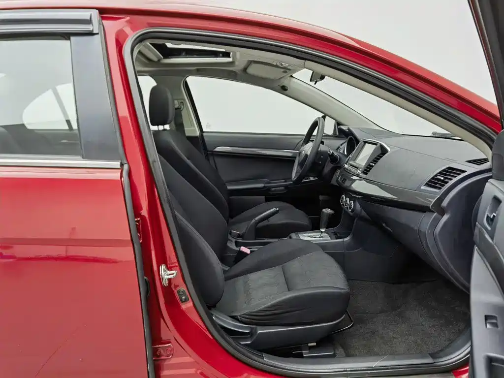 Mitsubishi Lancer EX — миниатюра 23