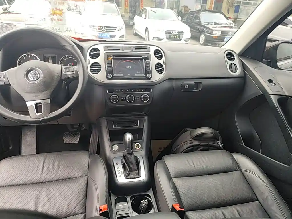 Volkswagen Tiguan — миниатюра 13