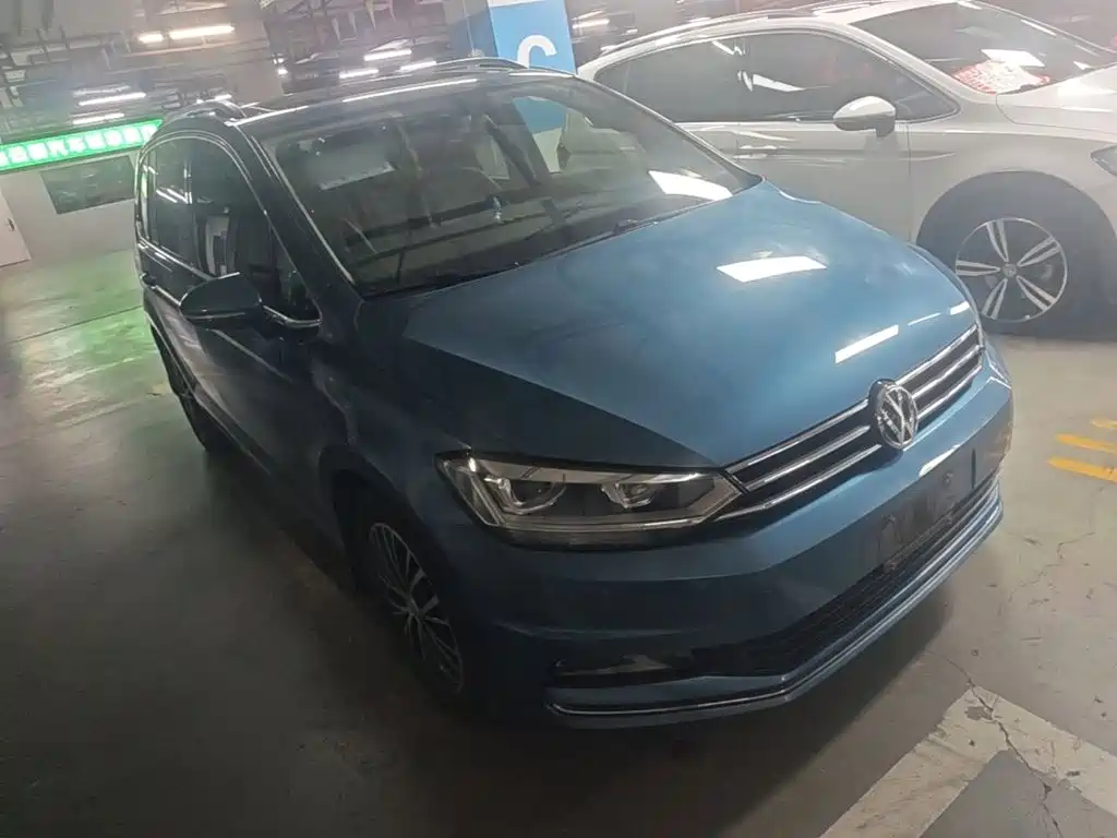 Volkswagen Touran — миниатюра 4