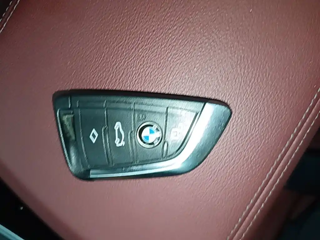 BMW i3 — миниатюра 9