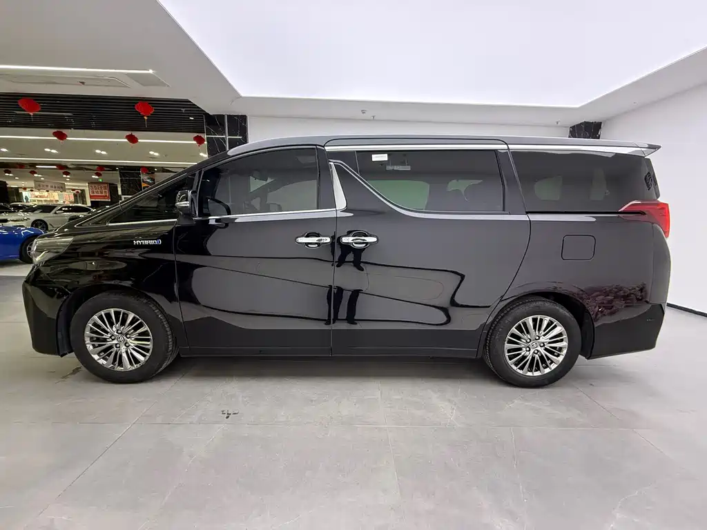Toyota Alphard 2021 2.5L Luxury