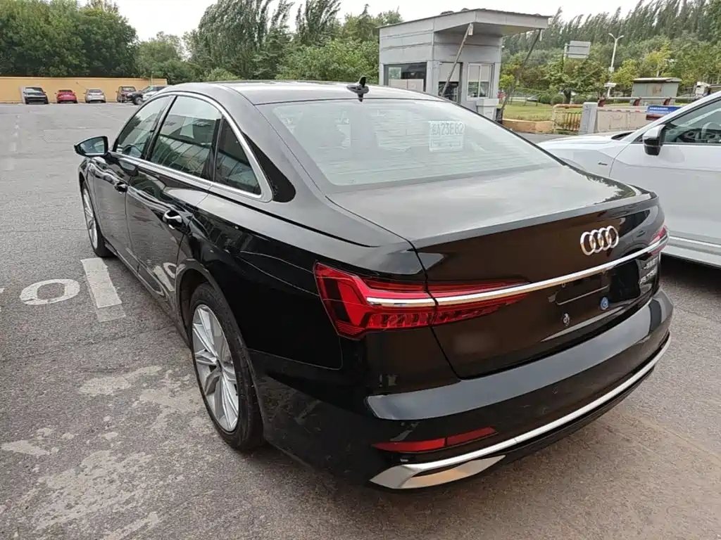 Audi A6L — миниатюра 5