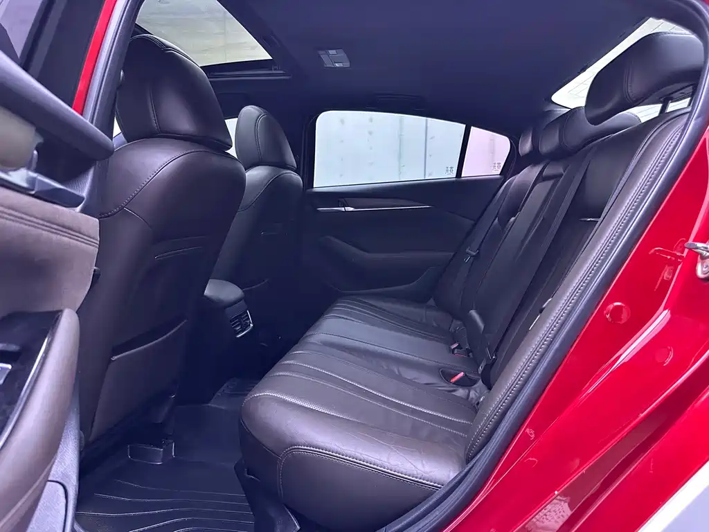 Mazda Atenza — миниатюра 9
