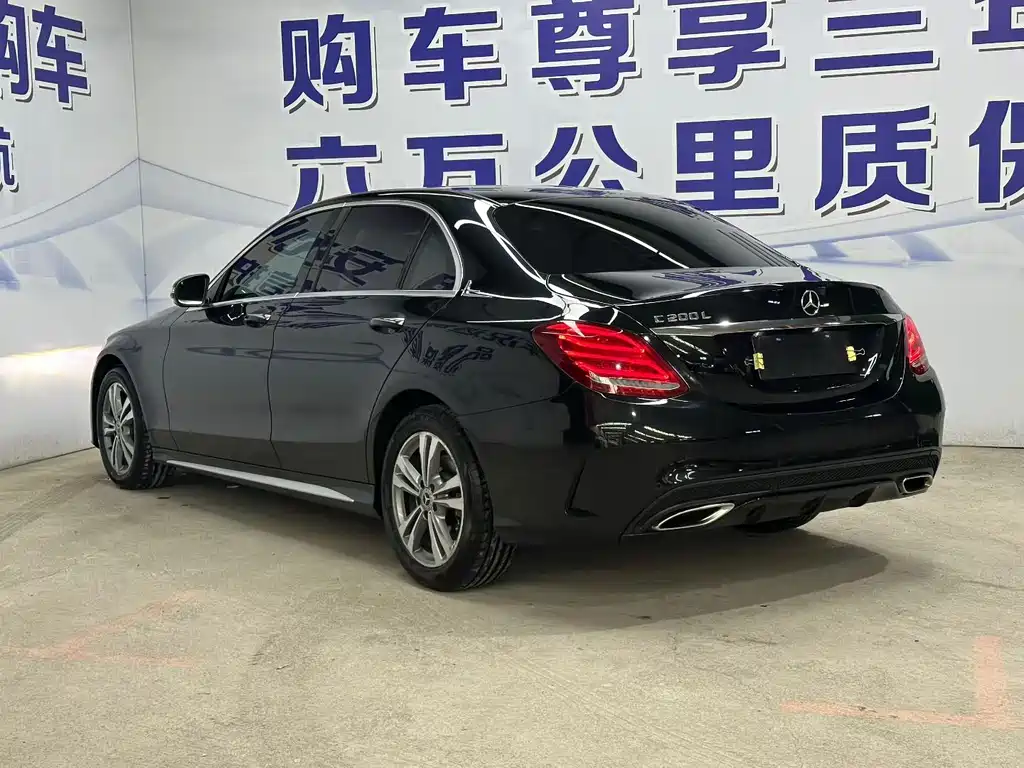 Mercedes-Benz C-Class — миниатюра 4