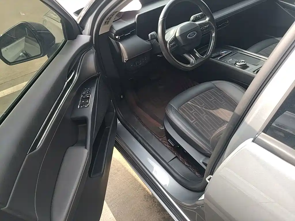Ford Mondeo — миниатюра 16