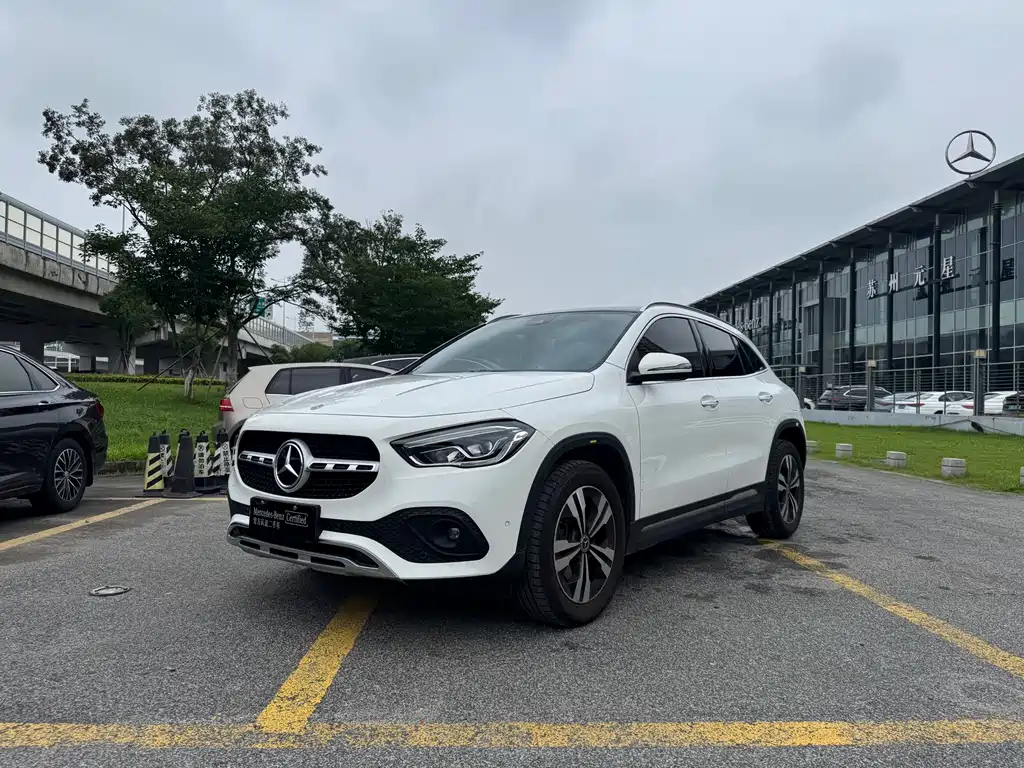 Mercedes-Benz GLA 2023 GLA 220