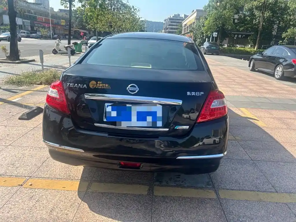 Nissan Teana — миниатюра 9