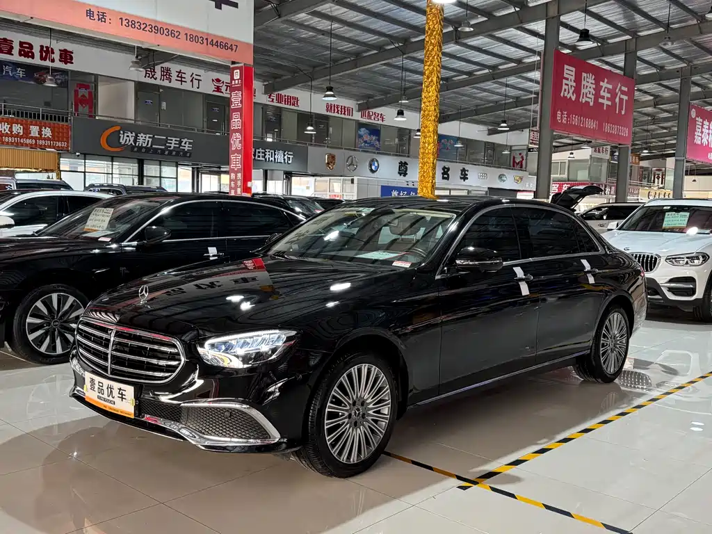 MERCEDES-BENZ E CLASS