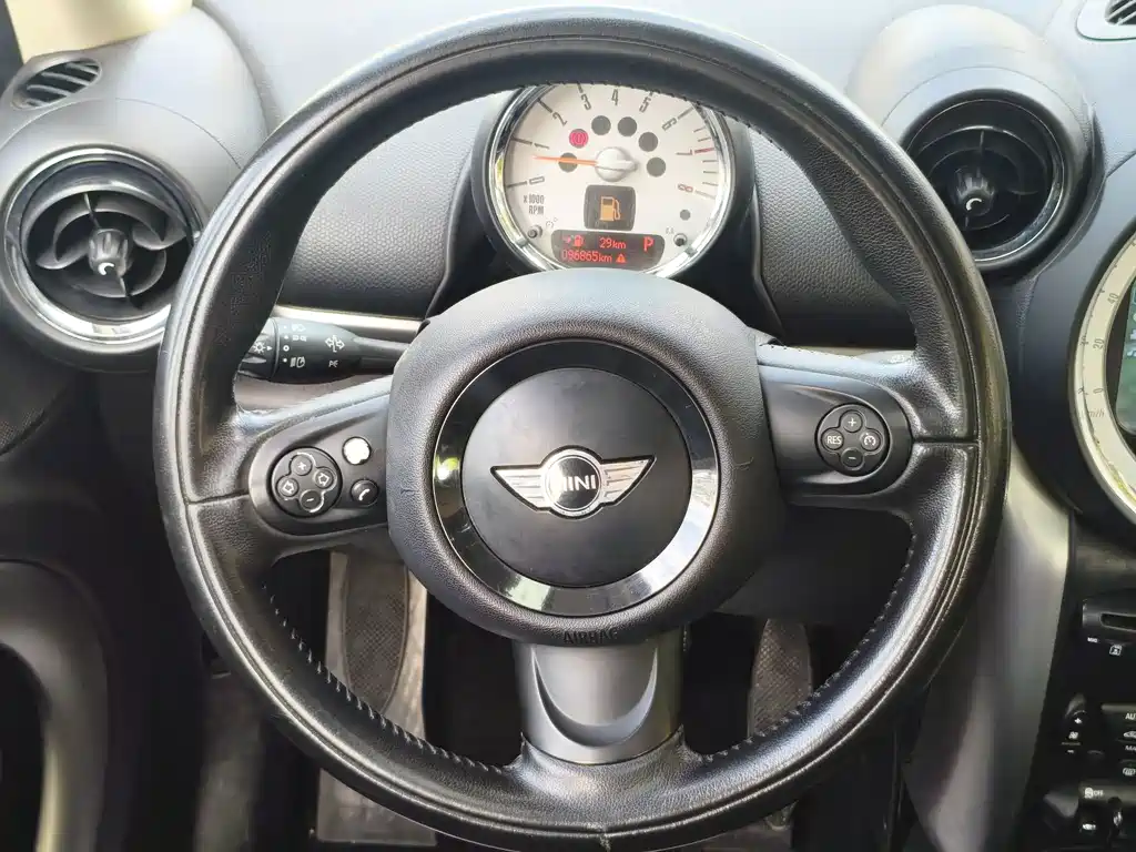 MINI Mini Countryman — миниатюра 6