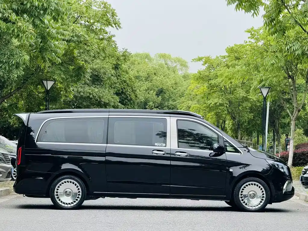 Mercedes-Benz Vito — миниатюра 7