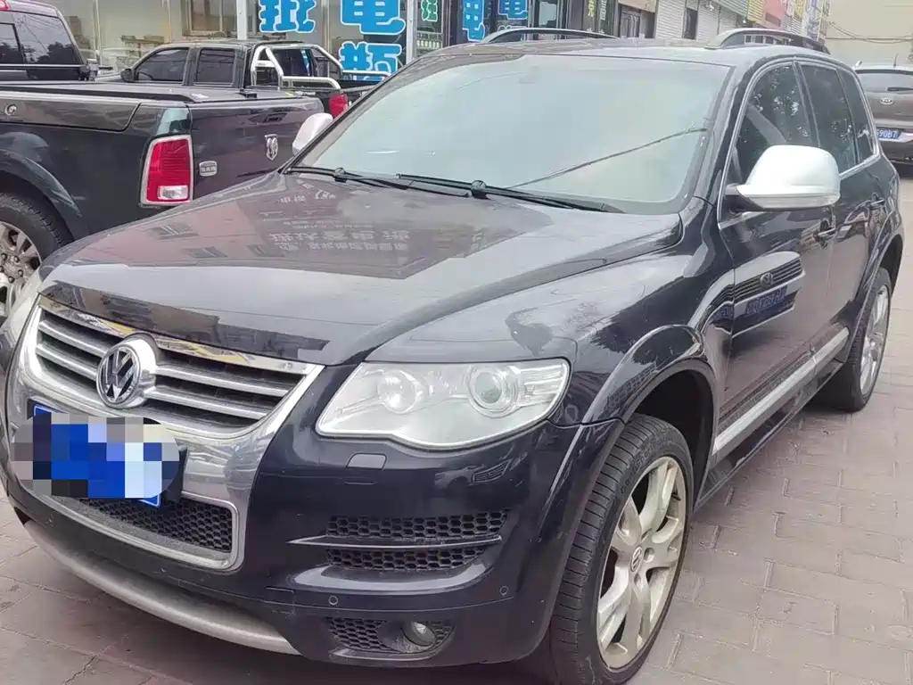 Купить Volkswagen Touareg