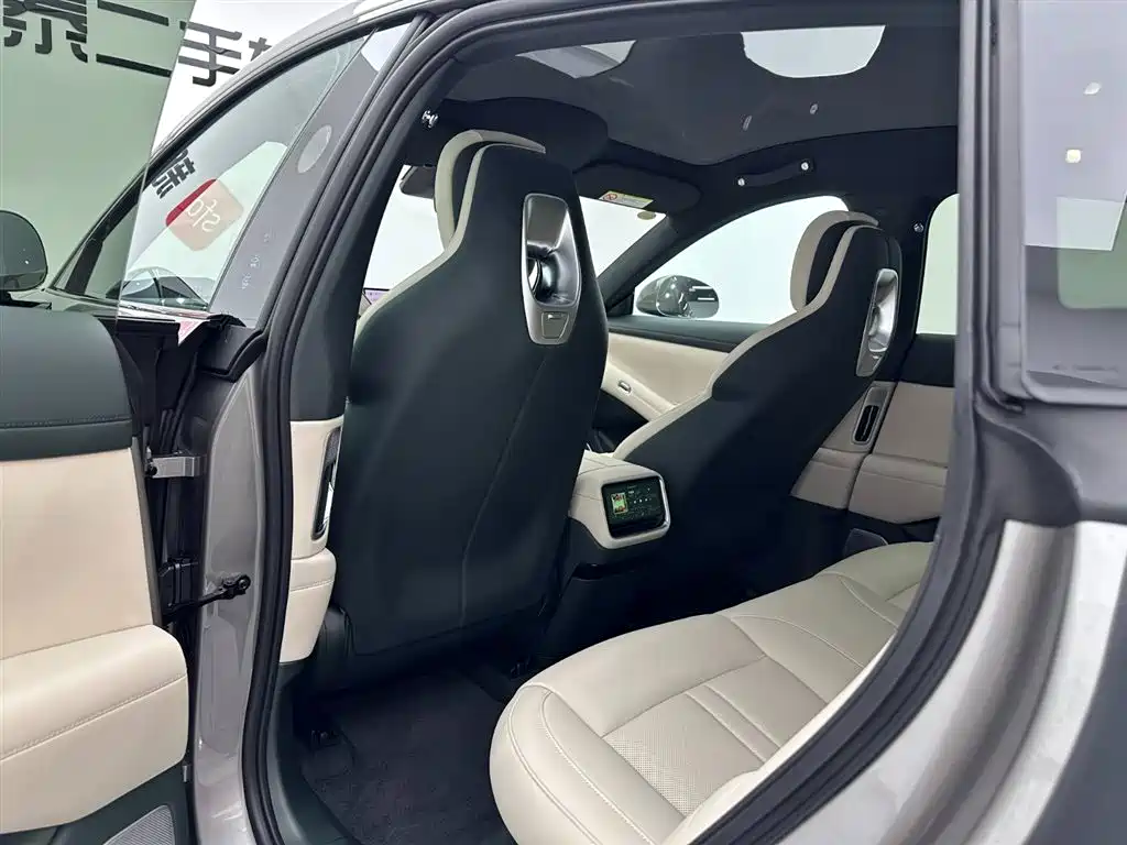 XIAOMI CAR XIAOMI YU7