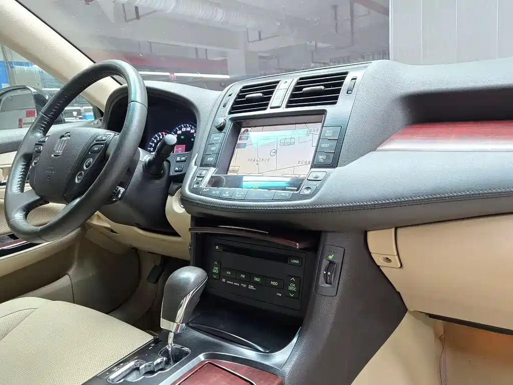 Toyota Crown 2010 3.0L Royal Saloon Premium