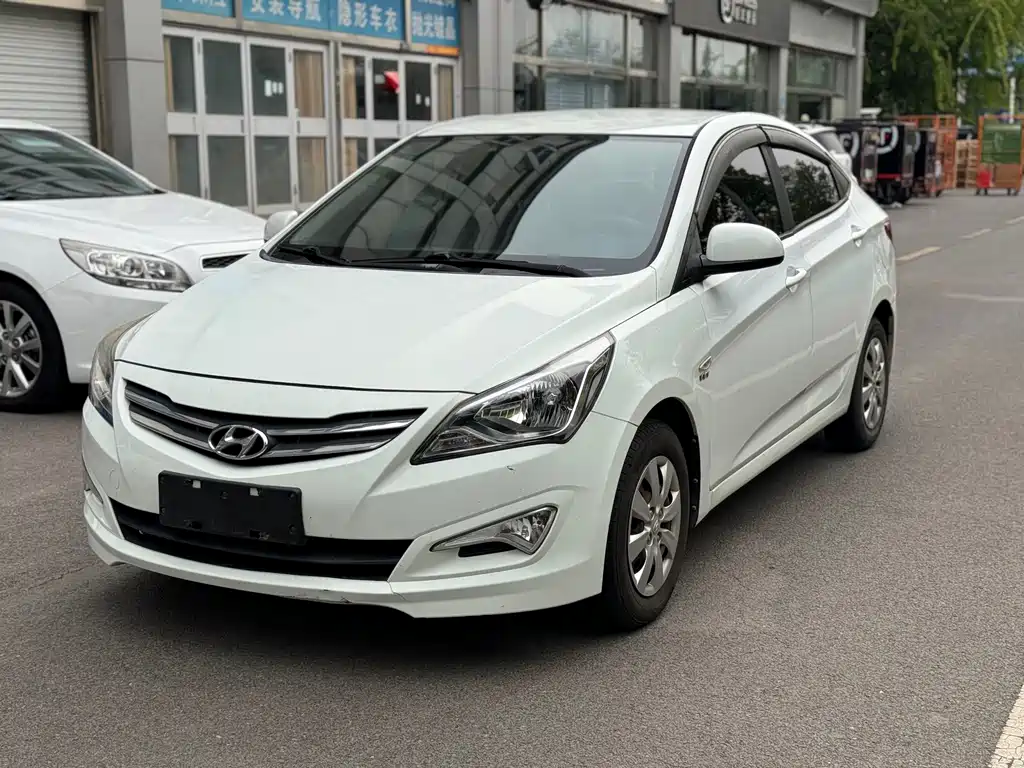 Hyundai Verna 2014