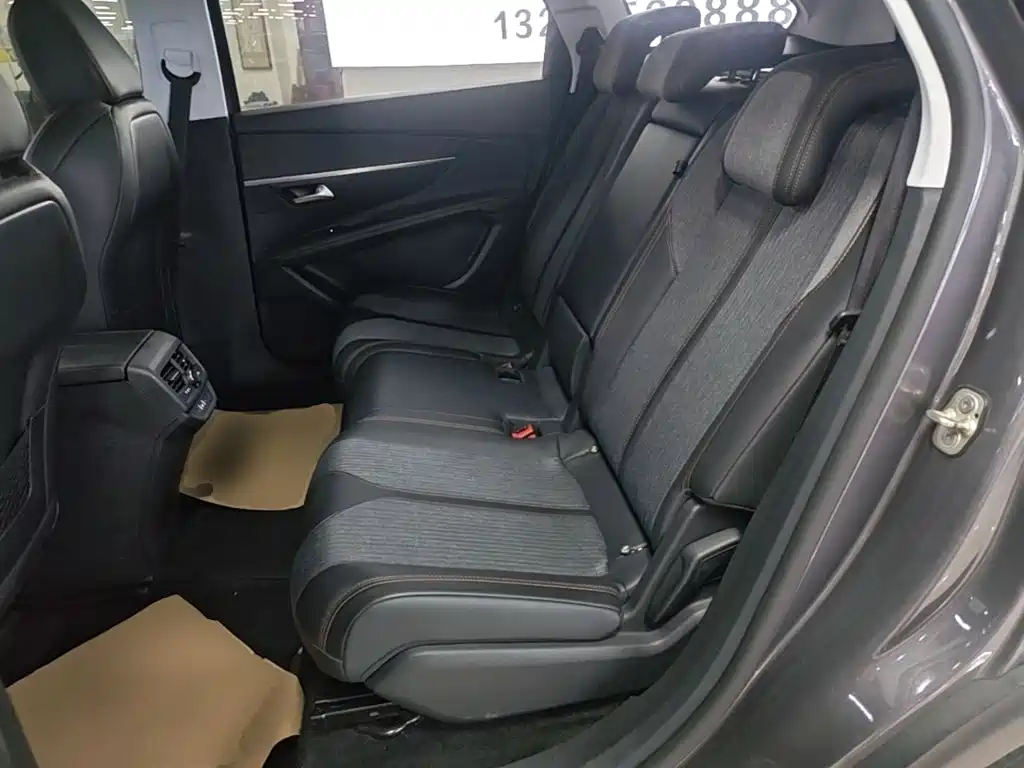 Peugeot 5008 — миниатюра 17