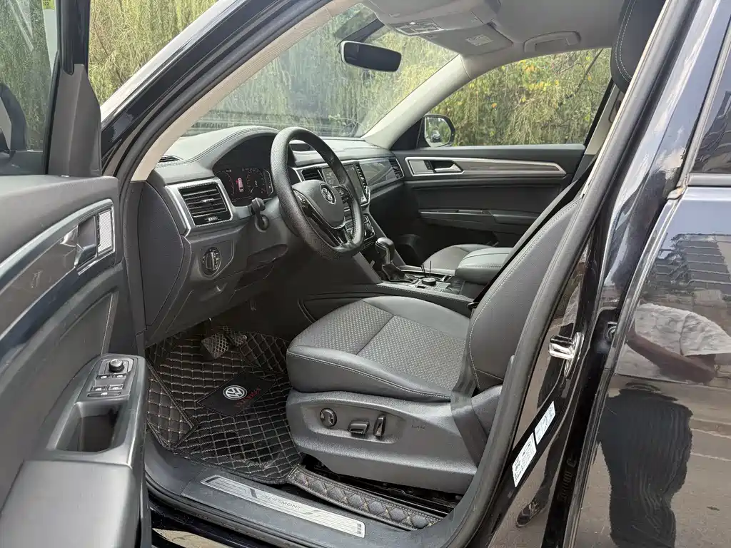 Volkswagen Teramont — миниатюра 5