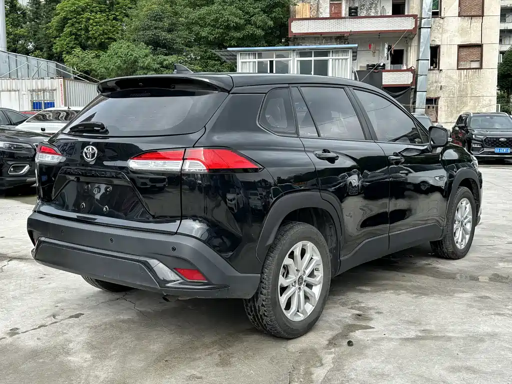 Toyota Frontlander 2023 2.0L CVT Lead