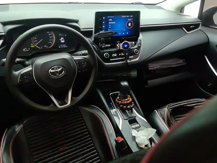 Toyota Corolla — миниатюра 12
