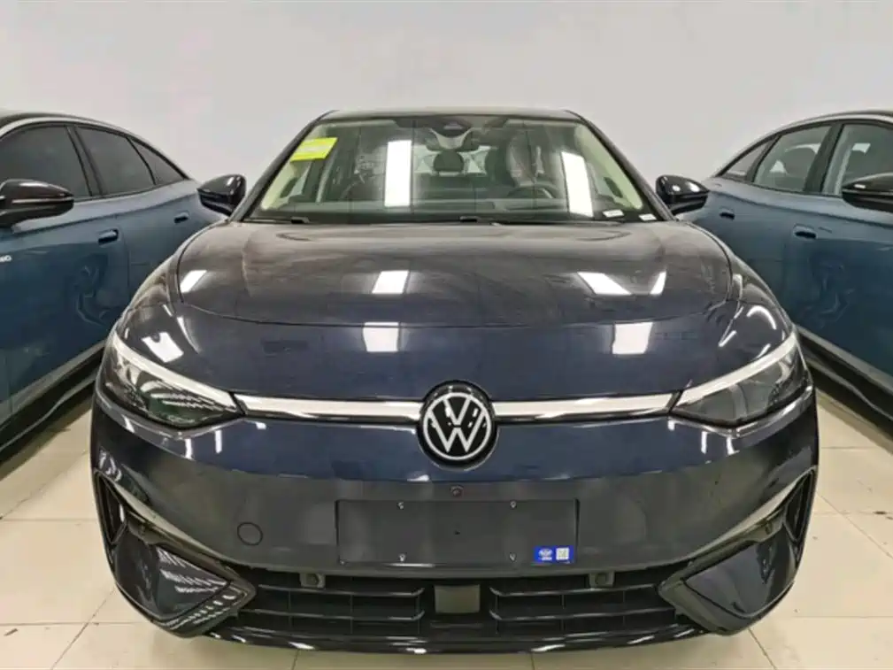 VOLKSWAGEN ID.7 VIZZION