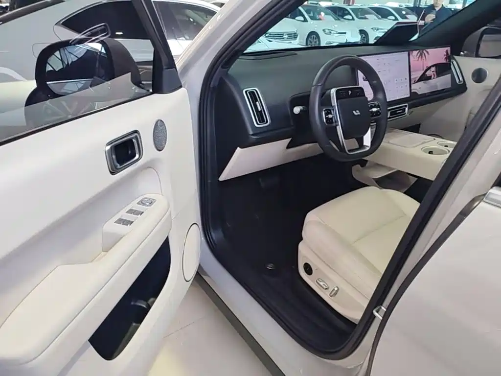 Li Auto Li L6 — миниатюра 16