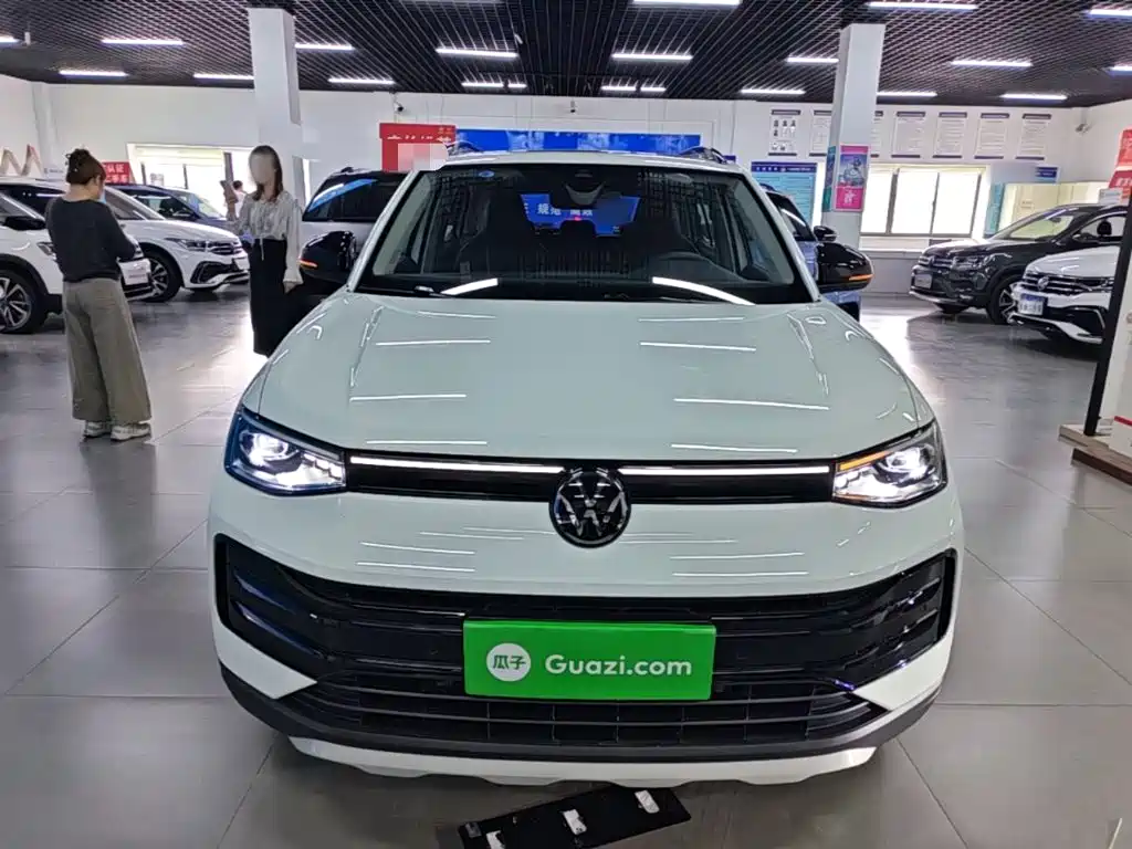 Volkswagen Tharu — миниатюра 3