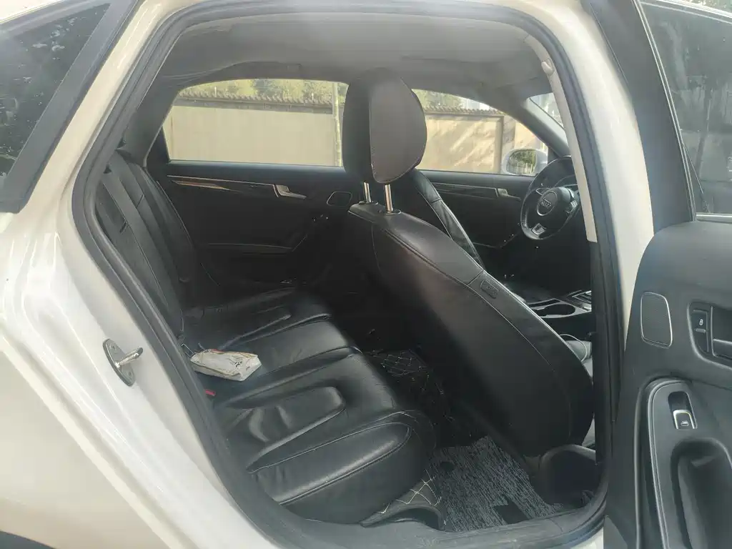Audi A4L — миниатюра 5