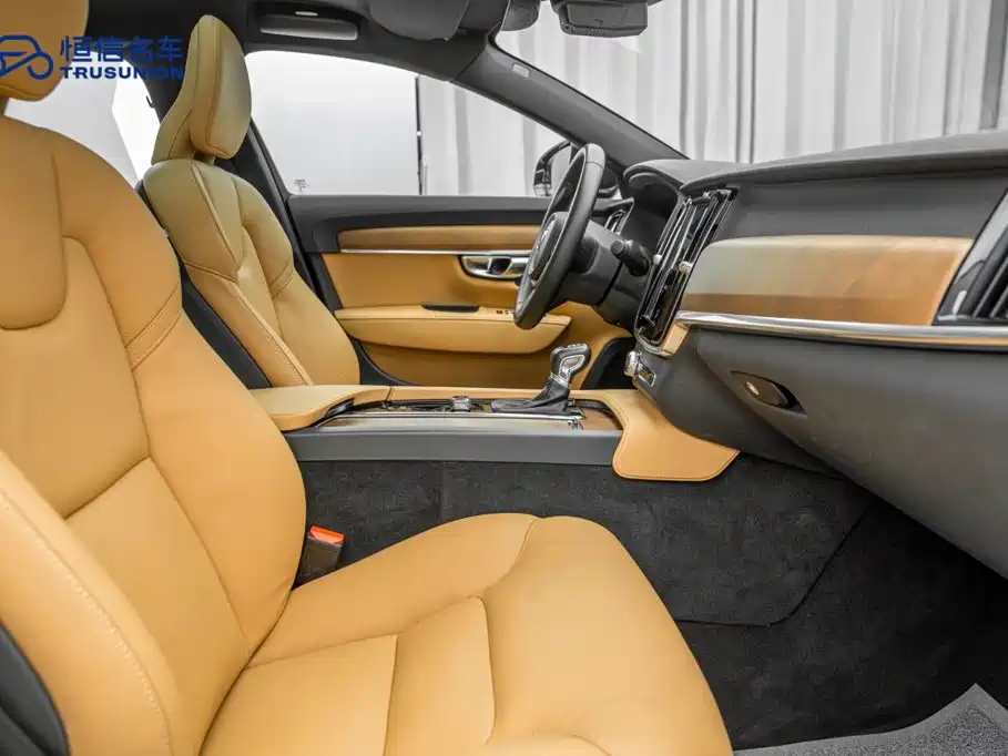Volvo S90 — миниатюра 15