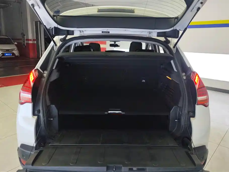 Peugeot 3008 1.6THP Auto Classic Edition, фото 4