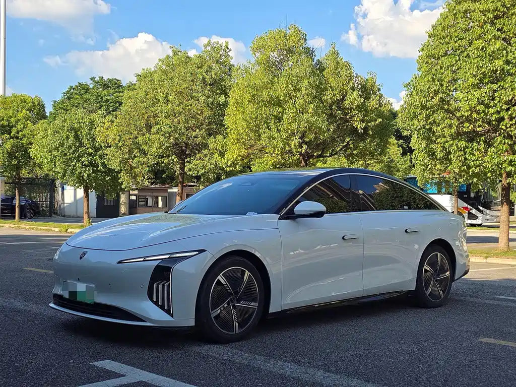 Fengxing Xinghai S7