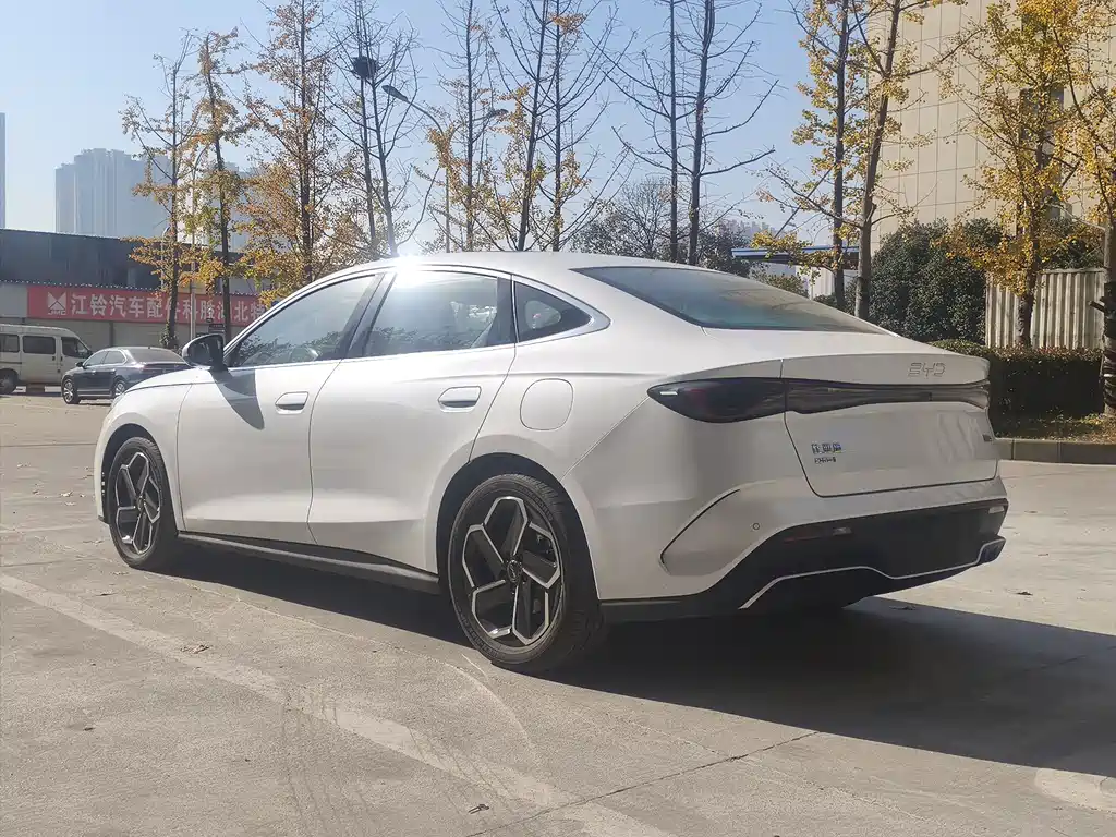 BYD SEAL 06 NEW ENERGY