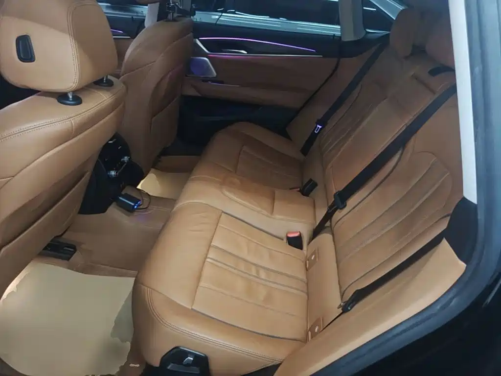BMW 6 Series GT — миниатюра 17