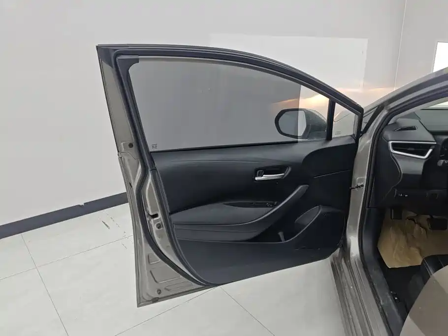 Toyota Corolla — миниатюра 7