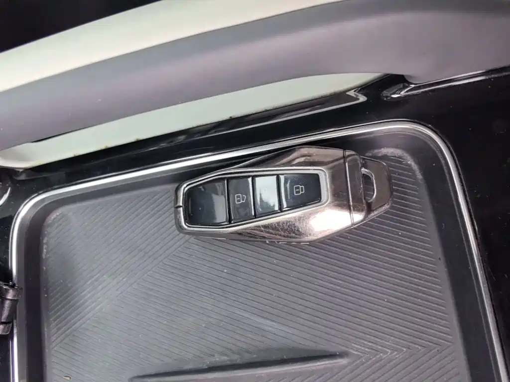 iCAR iCAR 03 — миниатюра 9