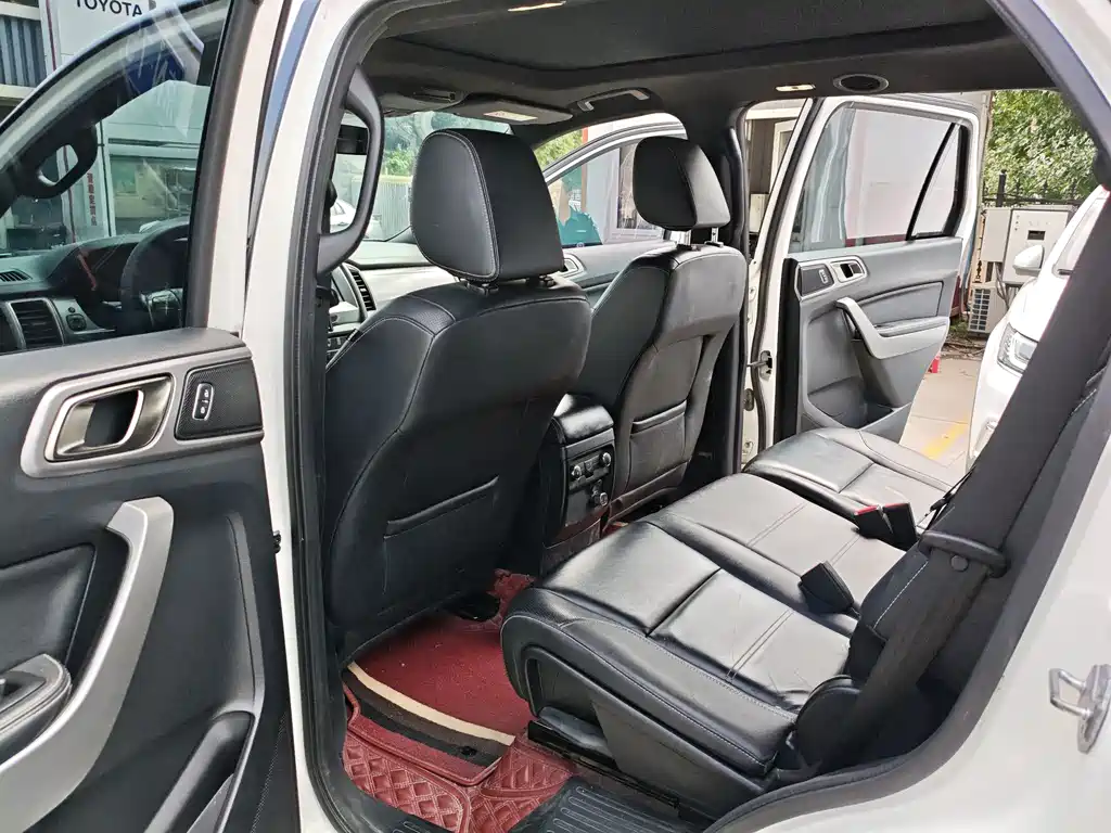 Ford Everest 2017 2.0T AT Luxury 5 мест