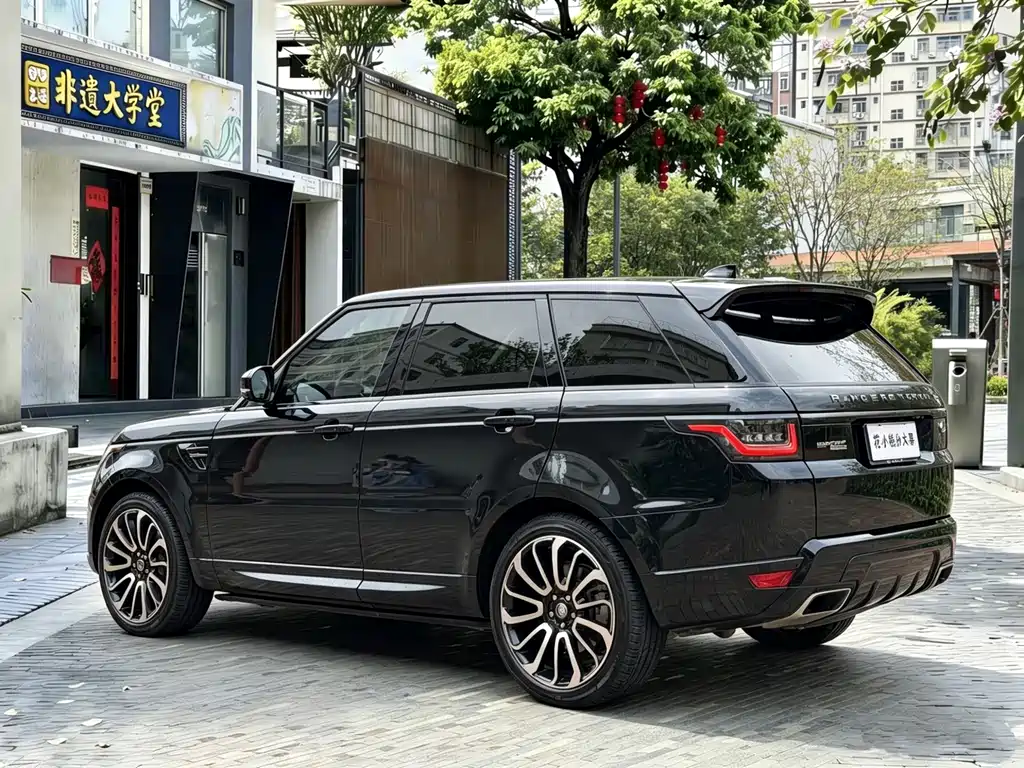 Land Rover Range Rover Sport 2018 3.0 SC V6 HSE DYNAMIC