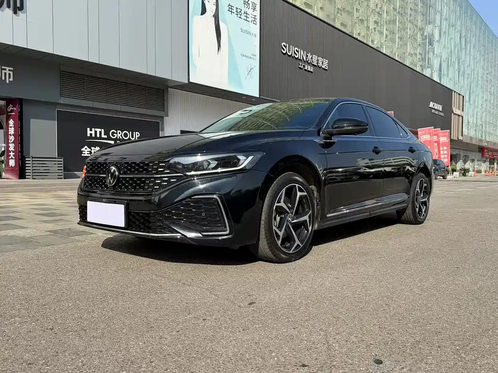 Volkswagen Passat 2022