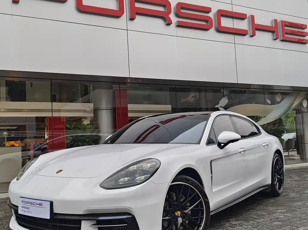 Porsche Panamera 2018