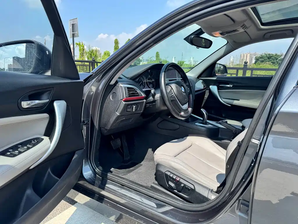 BMW 1 Series (Import) — миниатюра 4