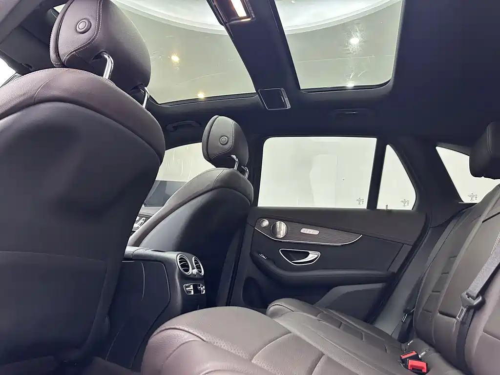Mercedes-Benz GLC — миниатюра 15