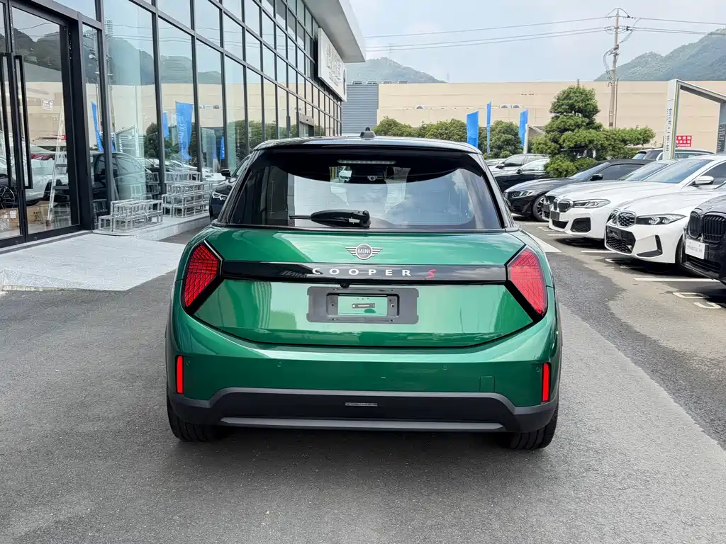MINI Mini — миниатюра 12