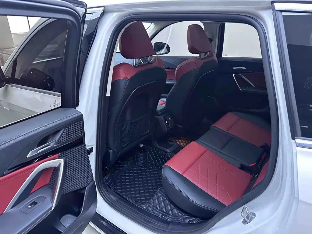 BMW X1 — миниатюра 11