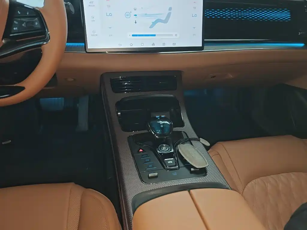 BYD Han — миниатюра 14