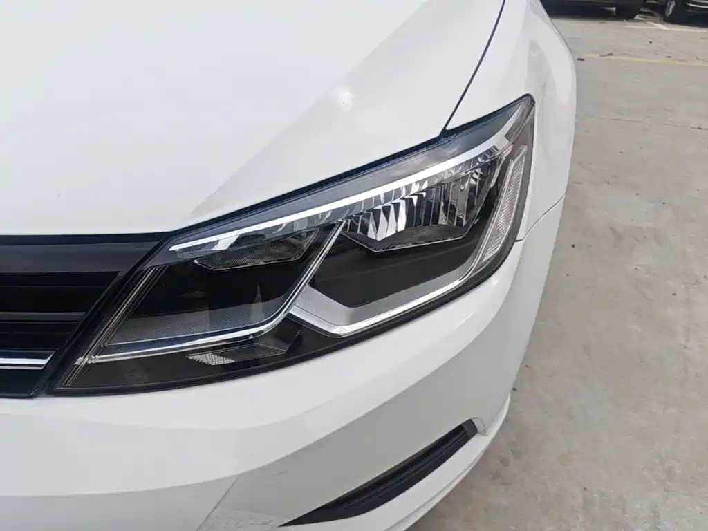 Volkswagen Lamando — миниатюра 24