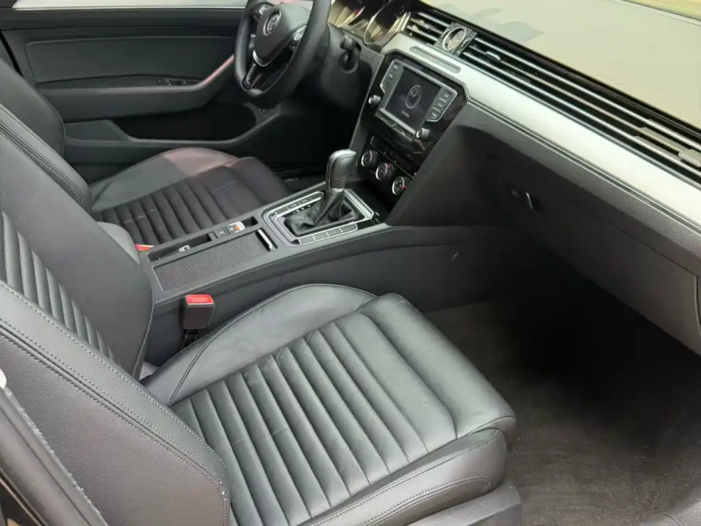 Volkswagen Magotan — миниатюра 5