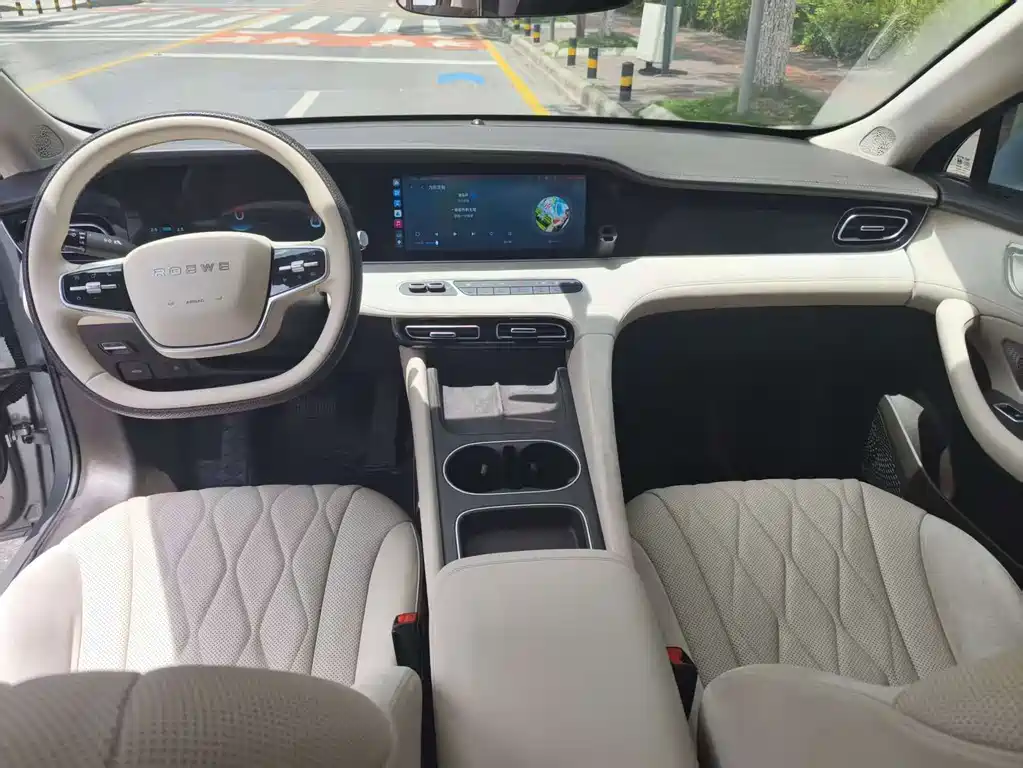 Roewe D7 — миниатюра 9