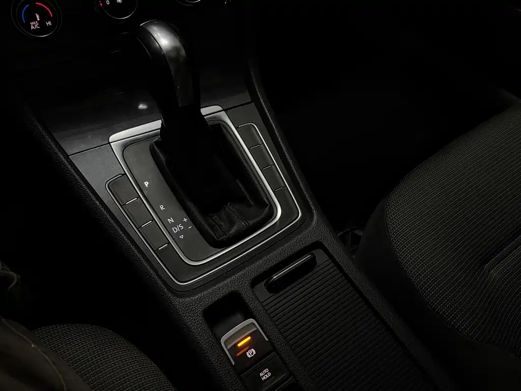 Volkswagen Golf 2019 280TSI DSG Comfort V