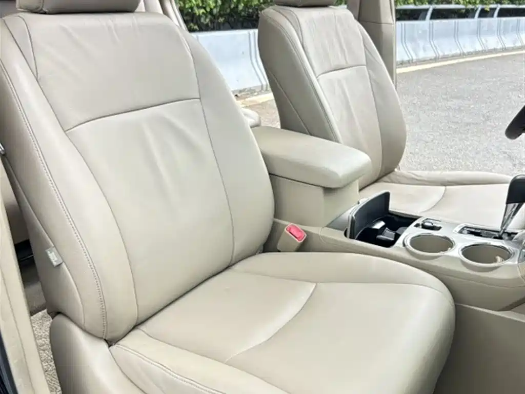 Toyota Highlander 2012 3.5L 7 мест Luxury