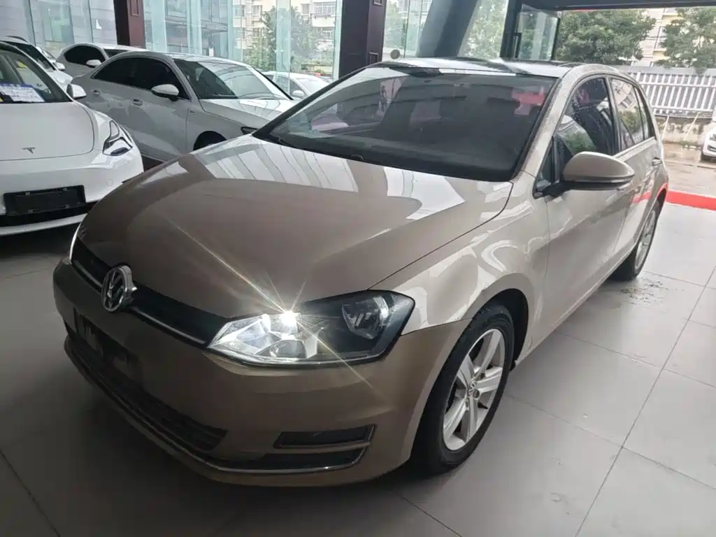 Volkswagen Golf — миниатюра 2