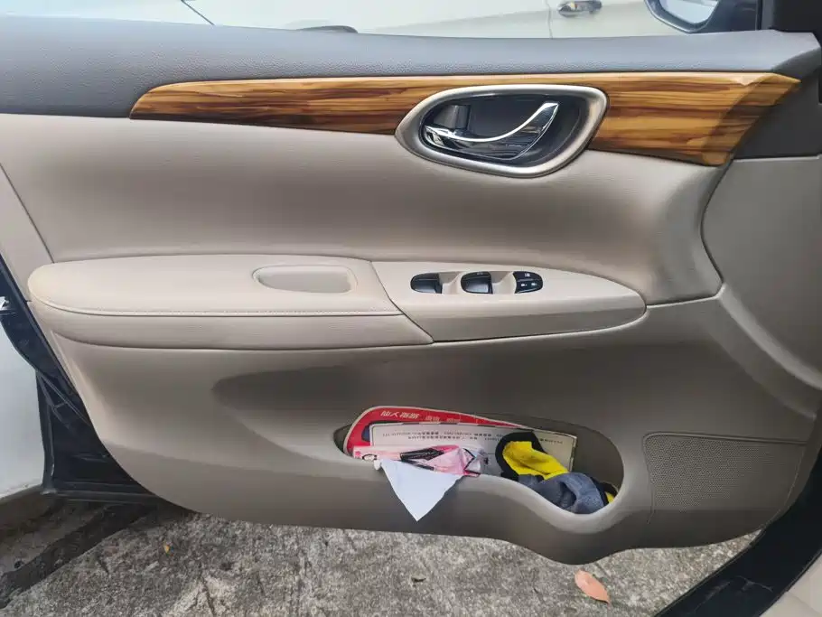 Nissan Sylphy — миниатюра 7