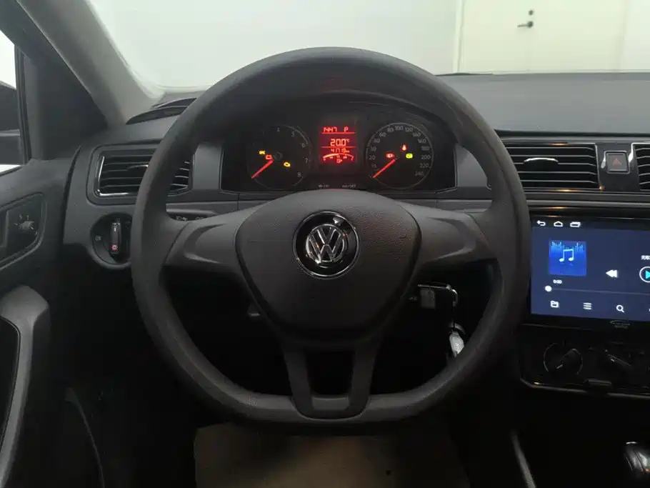 Volkswagen Santana — миниатюра 15